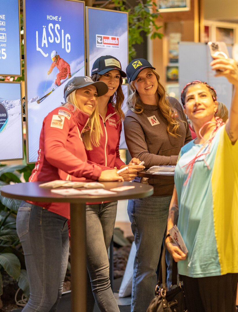 Selfie with Skistars at the Europark | © Andreas Putz